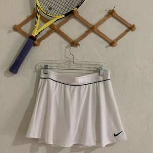 Nike tennis skirt